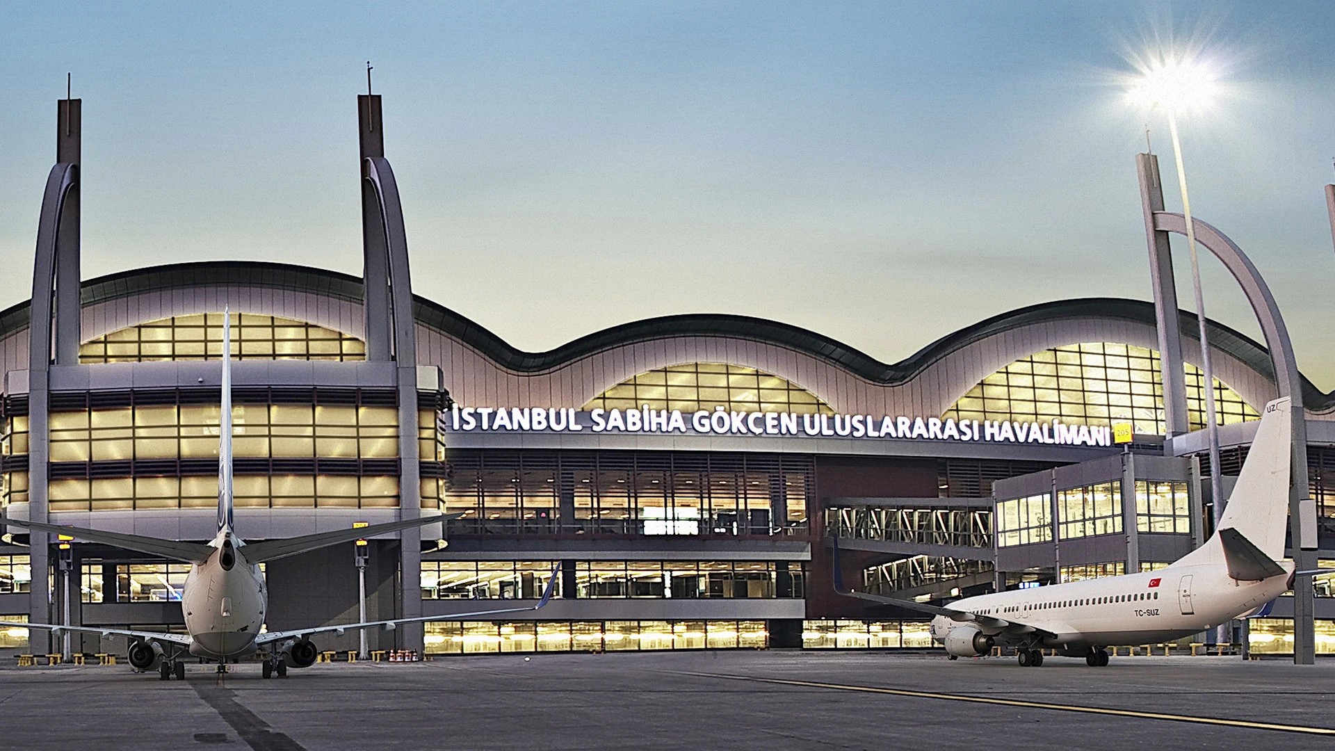 Sabiha Gökçen Dış Hatlar Havalimanı  (İSTANBUL)